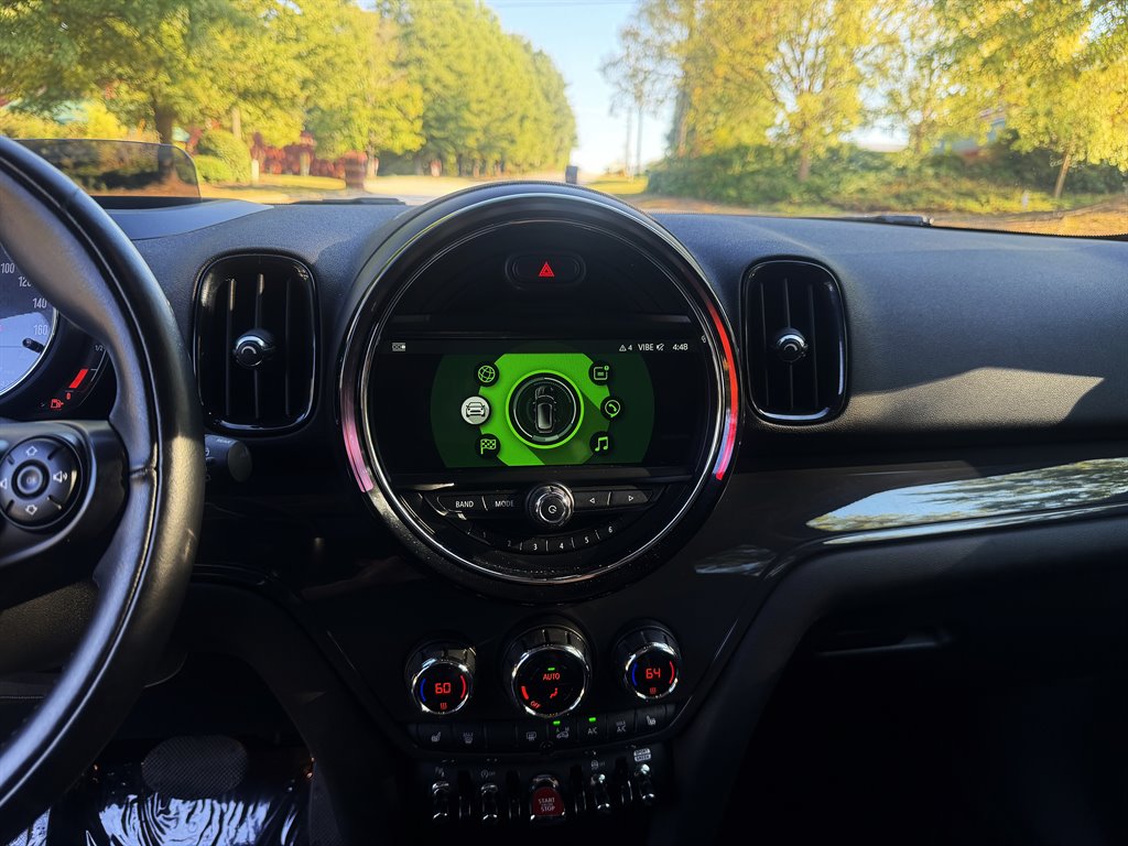 2018 MINI Countryman - $9,995