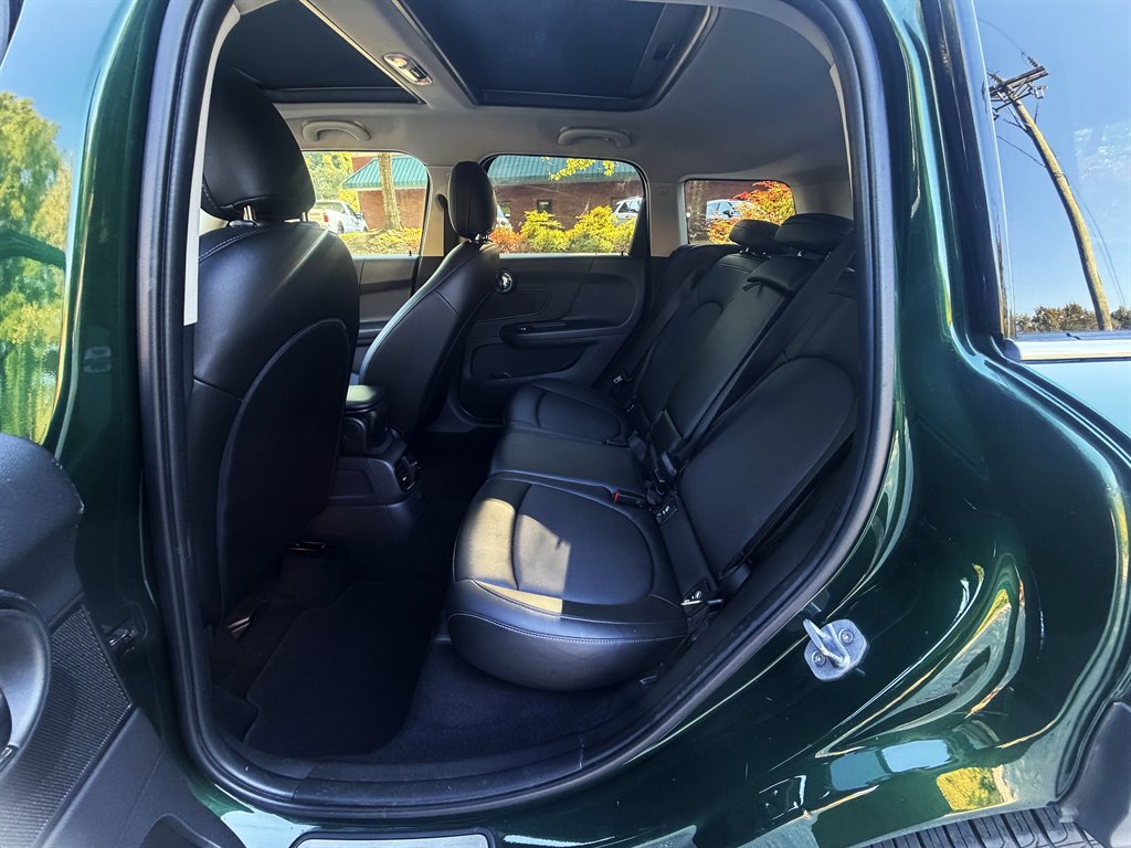 2018 MINI Countryman - $9,995