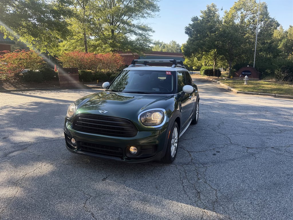 2018 MINI Countryman - $9,995