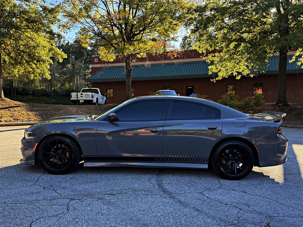 2019 Dodge Charger - $28,995