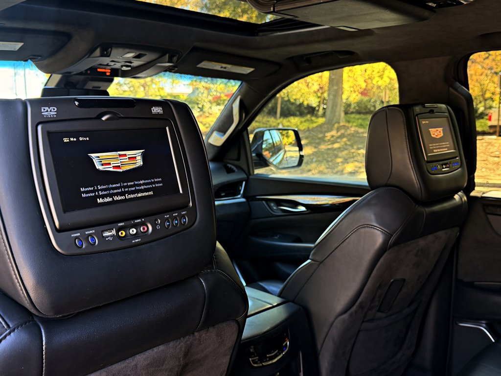 2017 Cadillac Escalade - $23,995