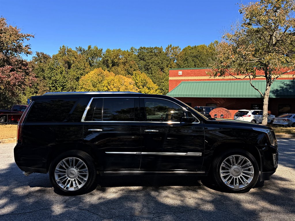 2017 Cadillac Escalade - $23,995