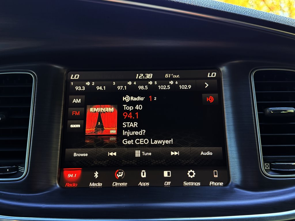 2018 Dodge Charger - $27,995