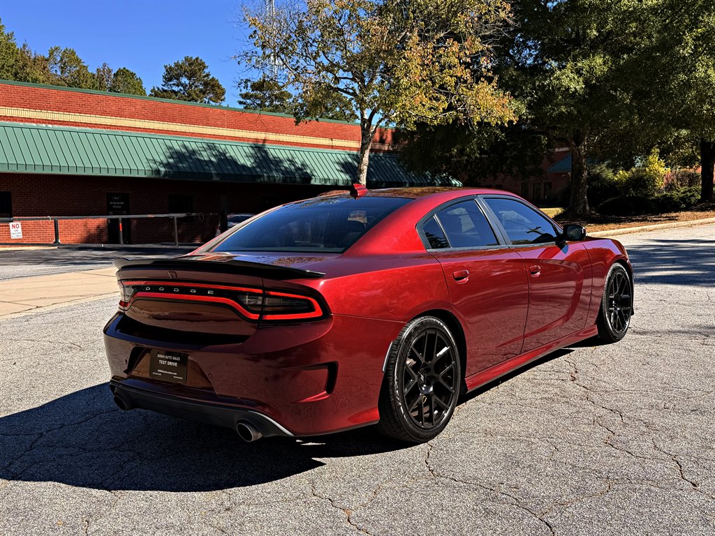 2018 Dodge Charger - $27,995