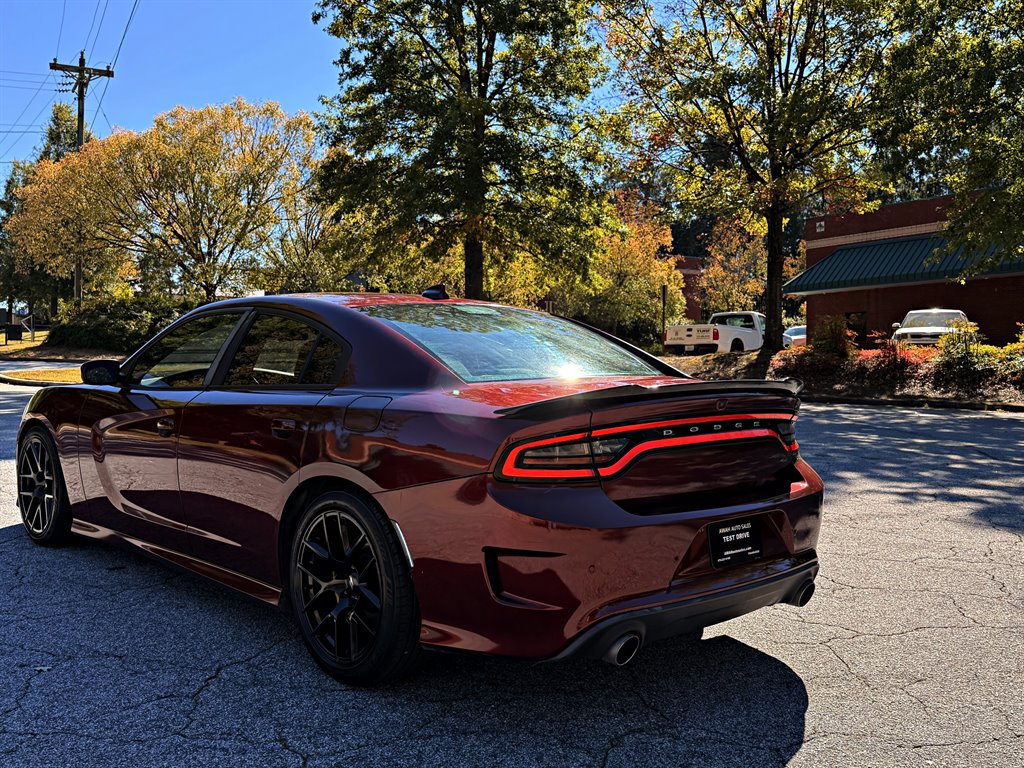 2018 Dodge Charger - $27,995