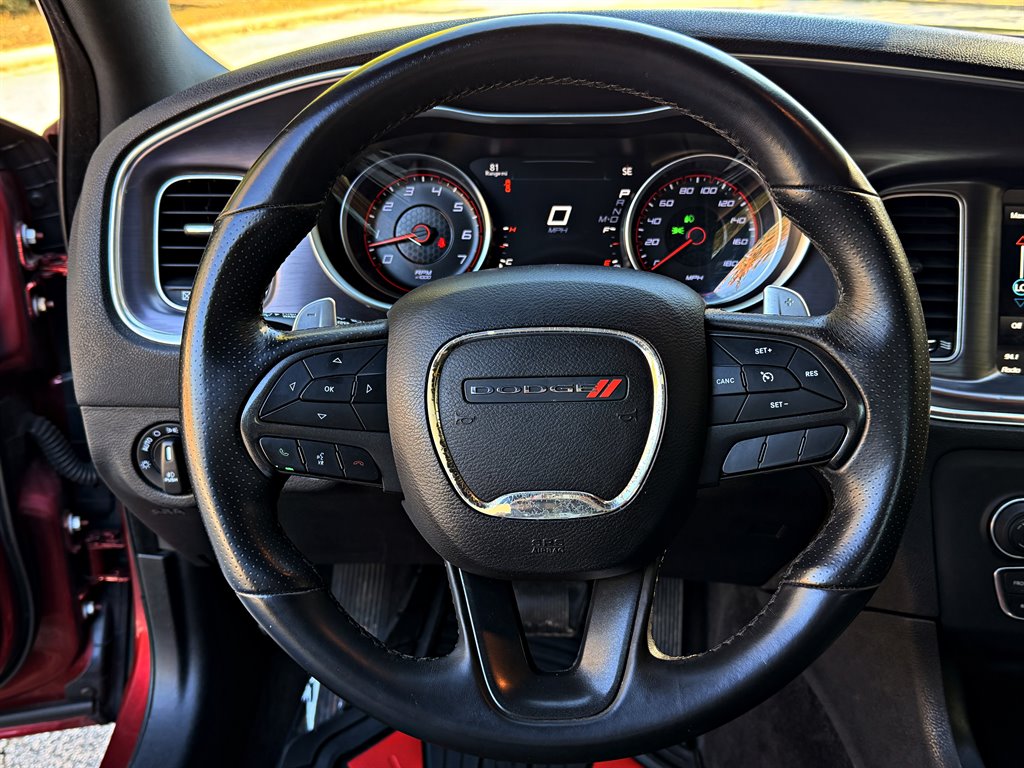 2018 Dodge Charger - $27,995