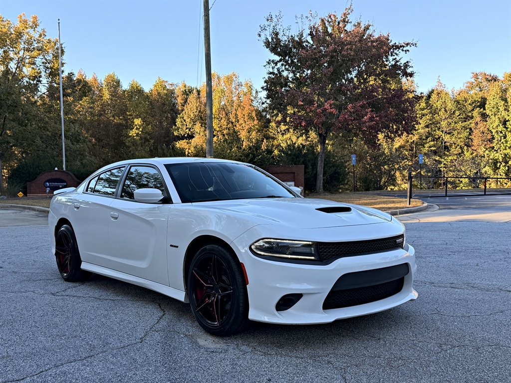 2019 Dodge Charger - $21,995