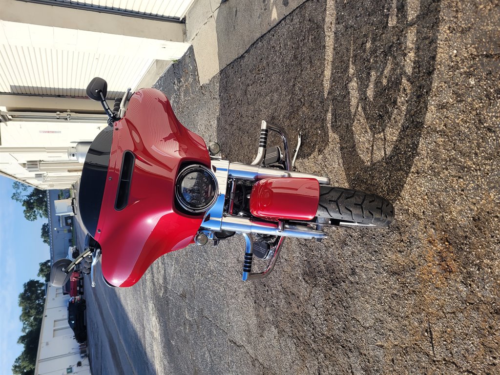 2021 Harley-davidson Street Glide - $16,900