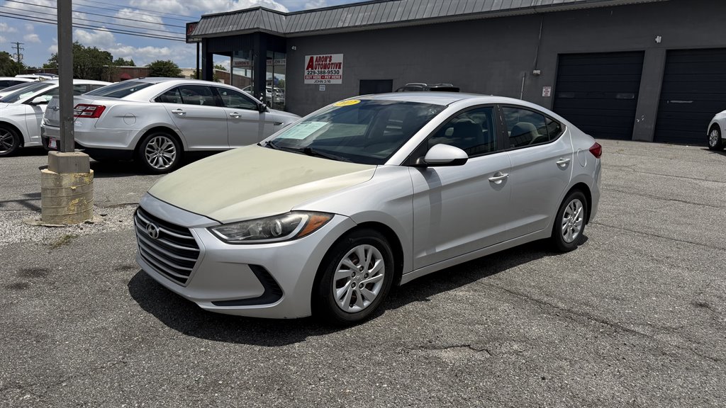2017 Hyundai Elantra