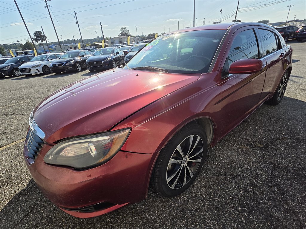 2014 Chrysler 200