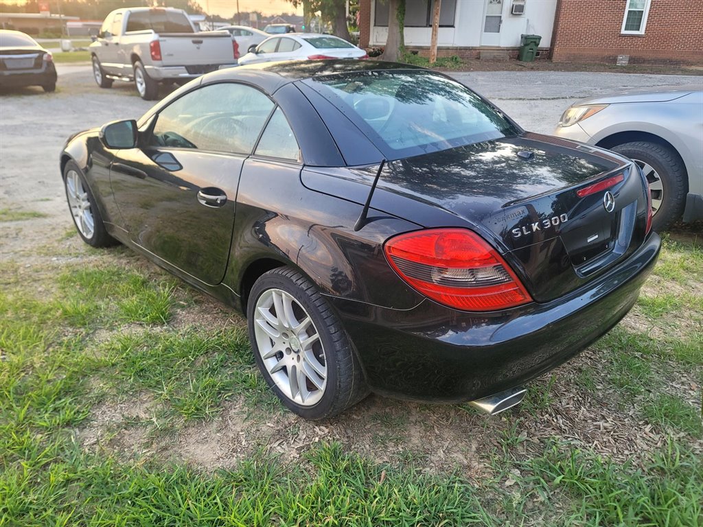 2009 Mercedes-Benz SLK-Class - $8,995