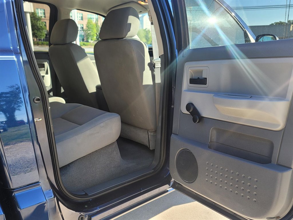 2006 Dodge Dakota ST photo