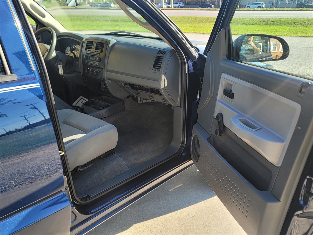 2006 Dodge Dakota ST photo