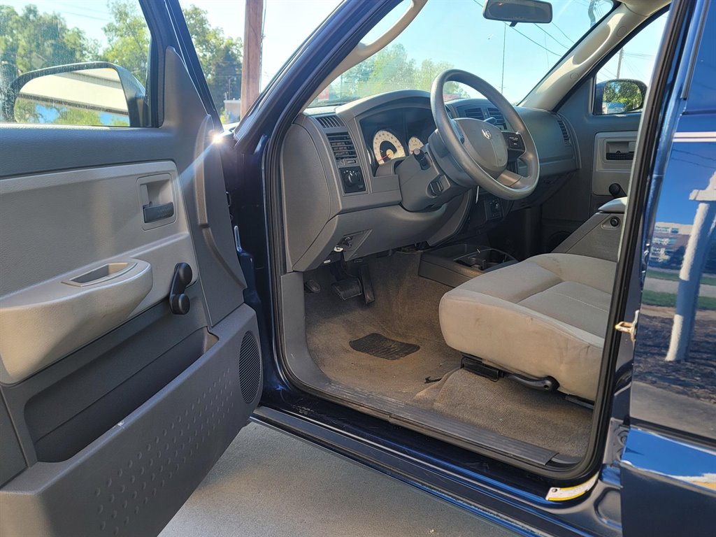 2006 Dodge Dakota ST photo