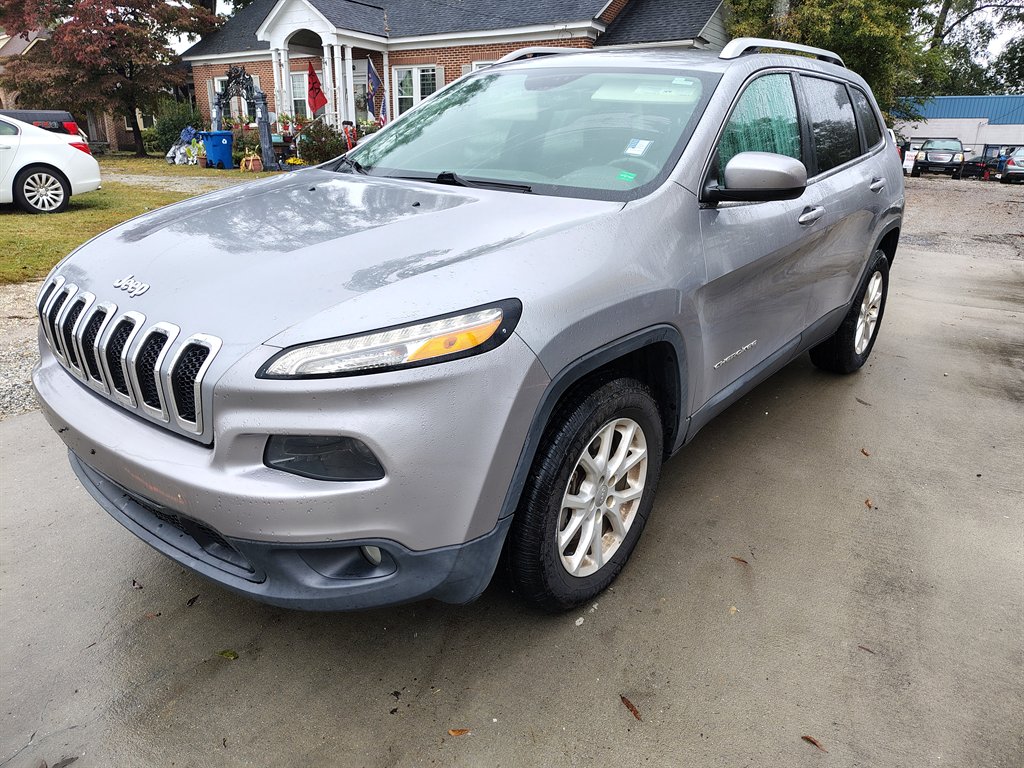 2014 Jeep Cherokee - $8,995