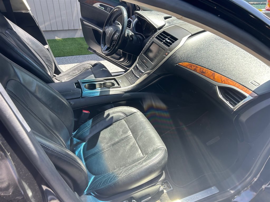 2016 Lincoln MKZ