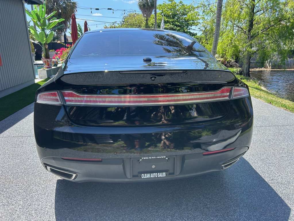 2016 Lincoln MKZ