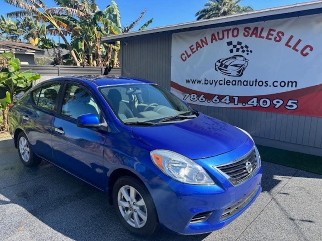 2014 Nissan Versa S