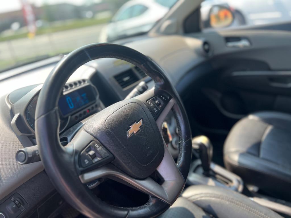 2016 Chevrolet Sonic LTZ photo