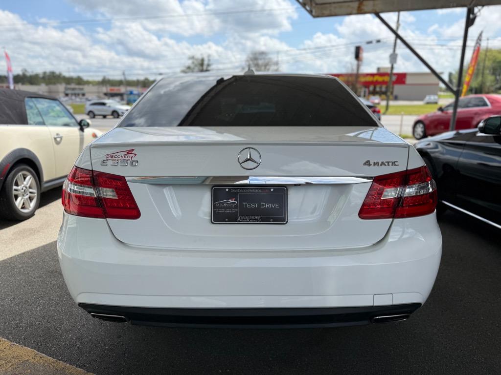 2013 Mercedes-Benz E-Class E350 4MATIC Luxury photo