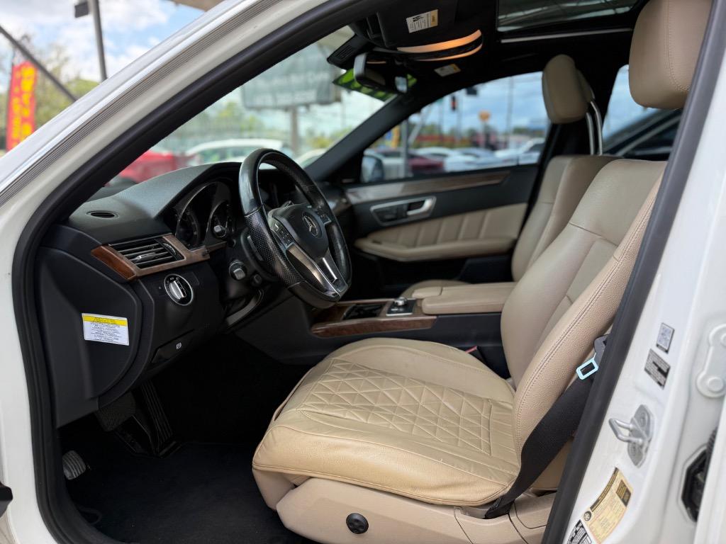 2013 Mercedes-Benz E-Class E350 4MATIC Luxury photo