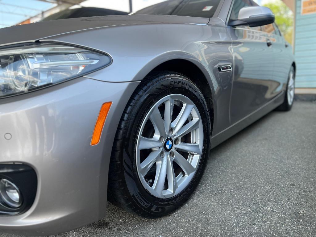 2016 BMW 528i