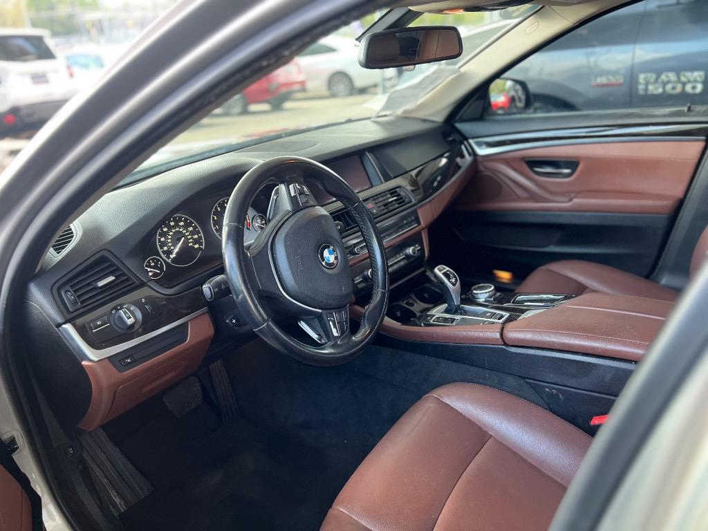 2016 BMW 528i