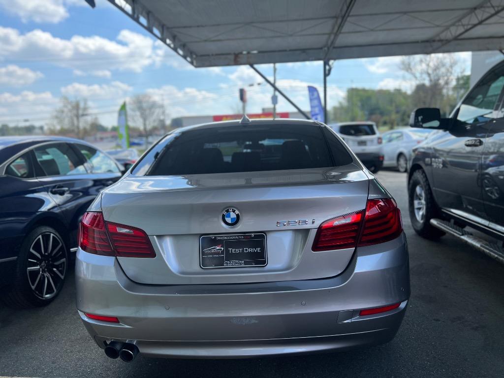 2016 BMW 528i