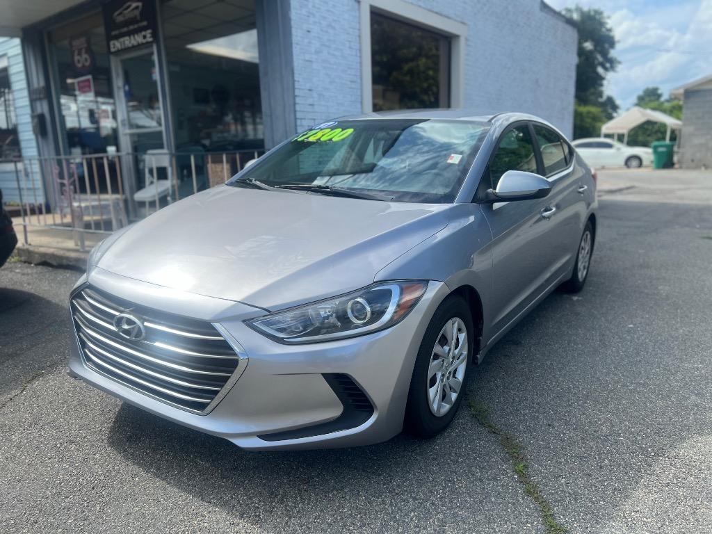 2017 Hyundai Elantra