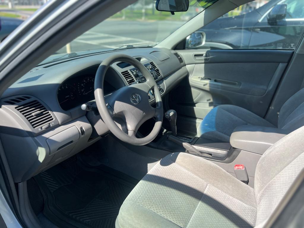 2004 Toyota Camry