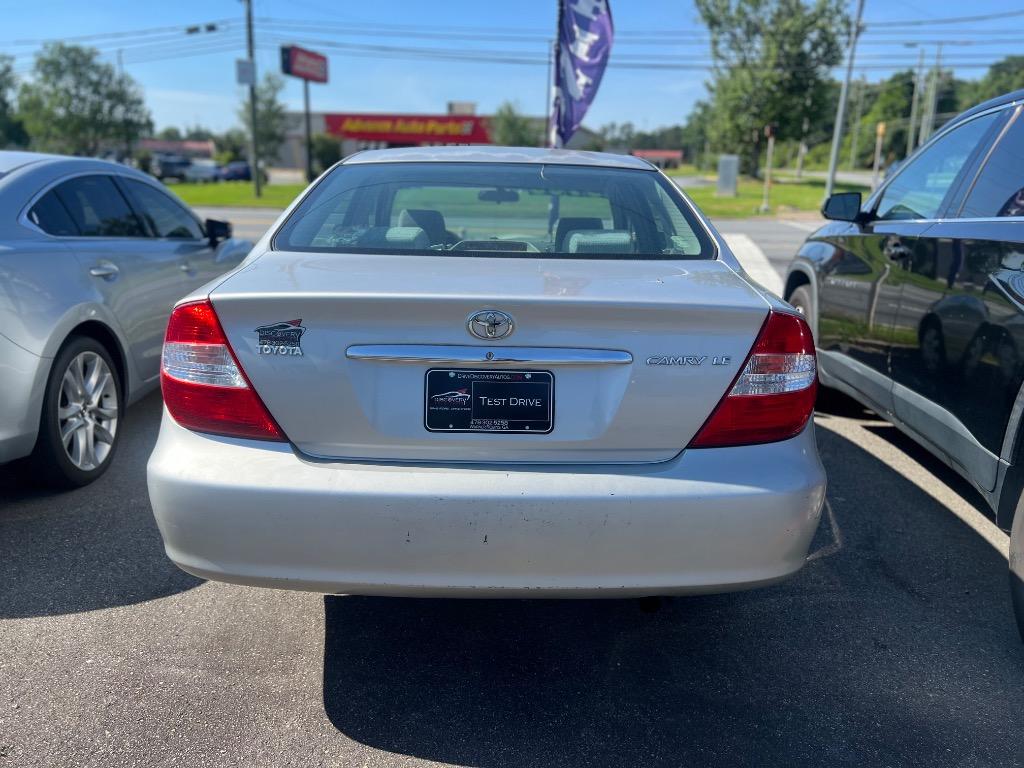2004 Toyota Camry