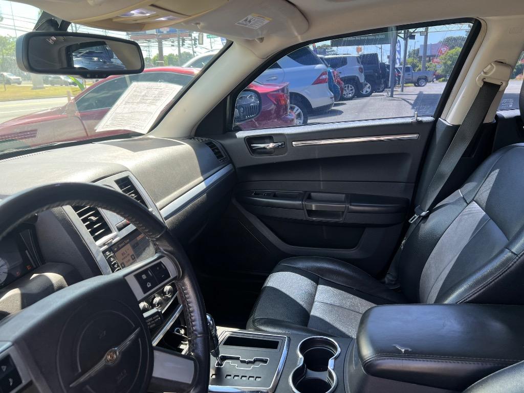 2010 Chrysler 300