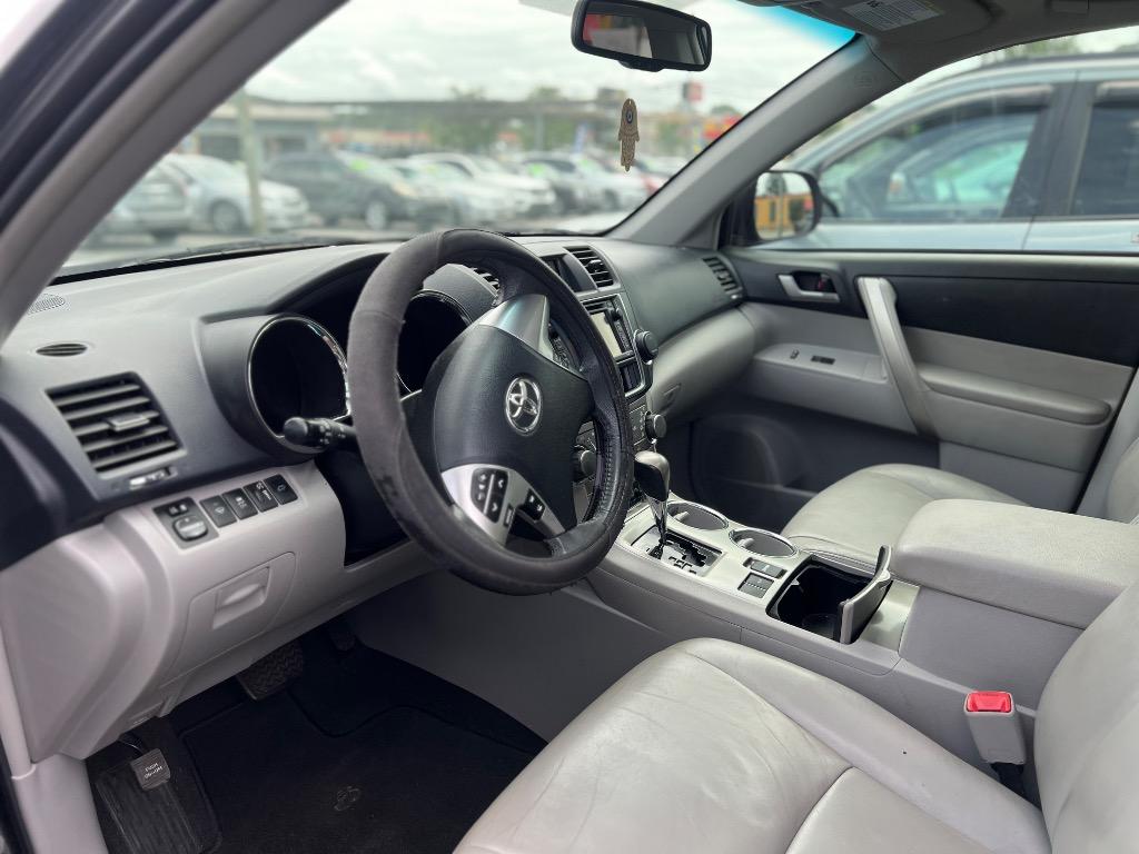 2013 Toyota Highlander