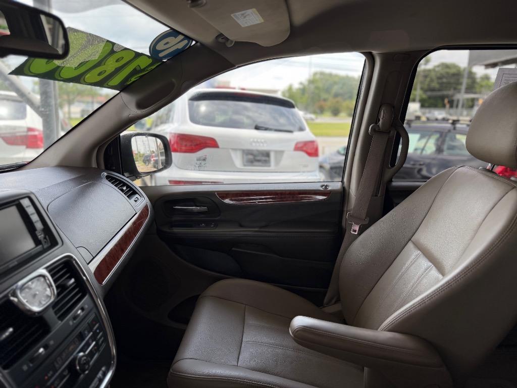 2016 Chrysler Town And Country