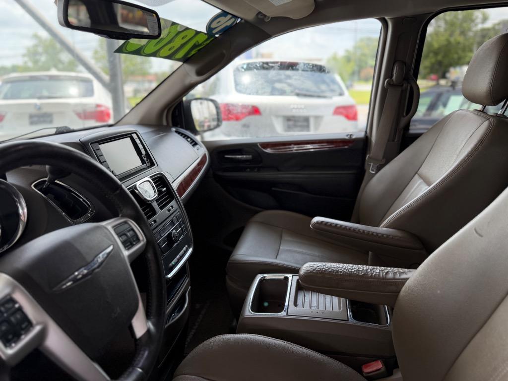 2016 Chrysler Town And Country
