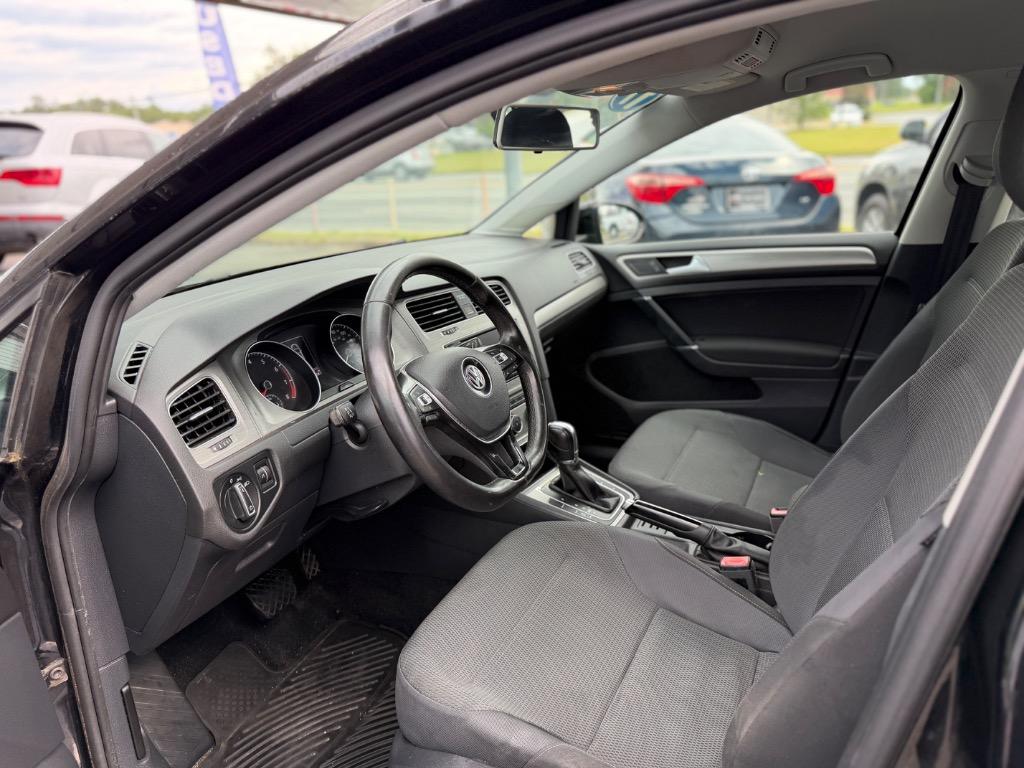 2017 Volkswagen Golf