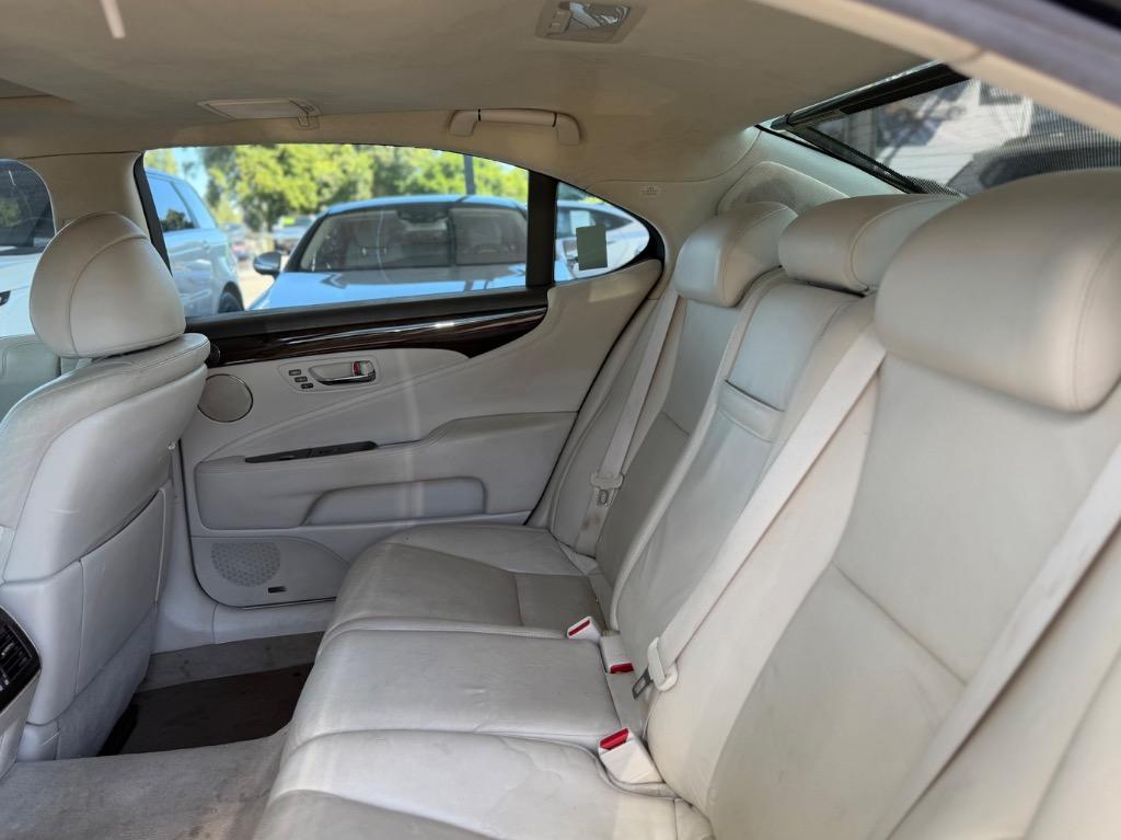 2007 Lexus LS