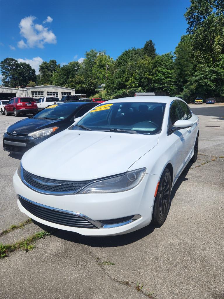 2016 Chrysler 200