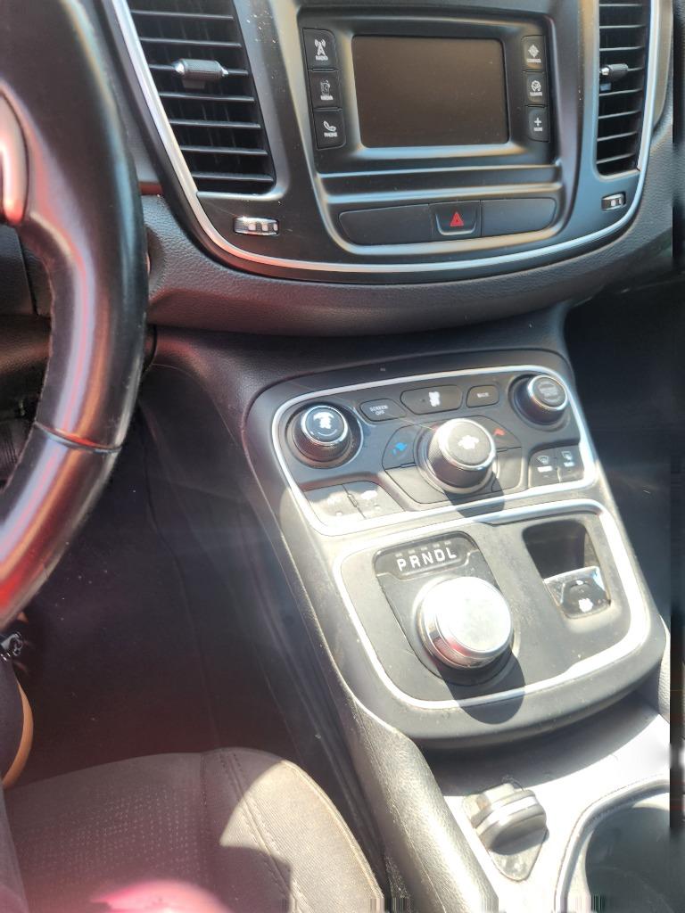 2016 Chrysler 200