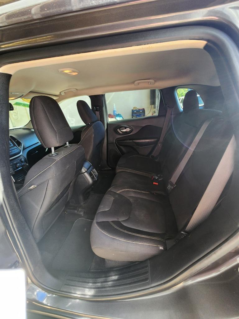 2015 Jeep Cherokee