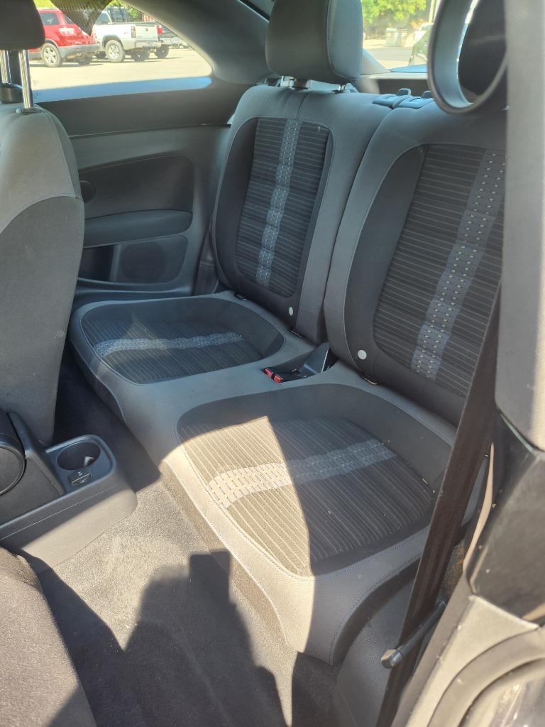 2012 Volkswagen Beetle