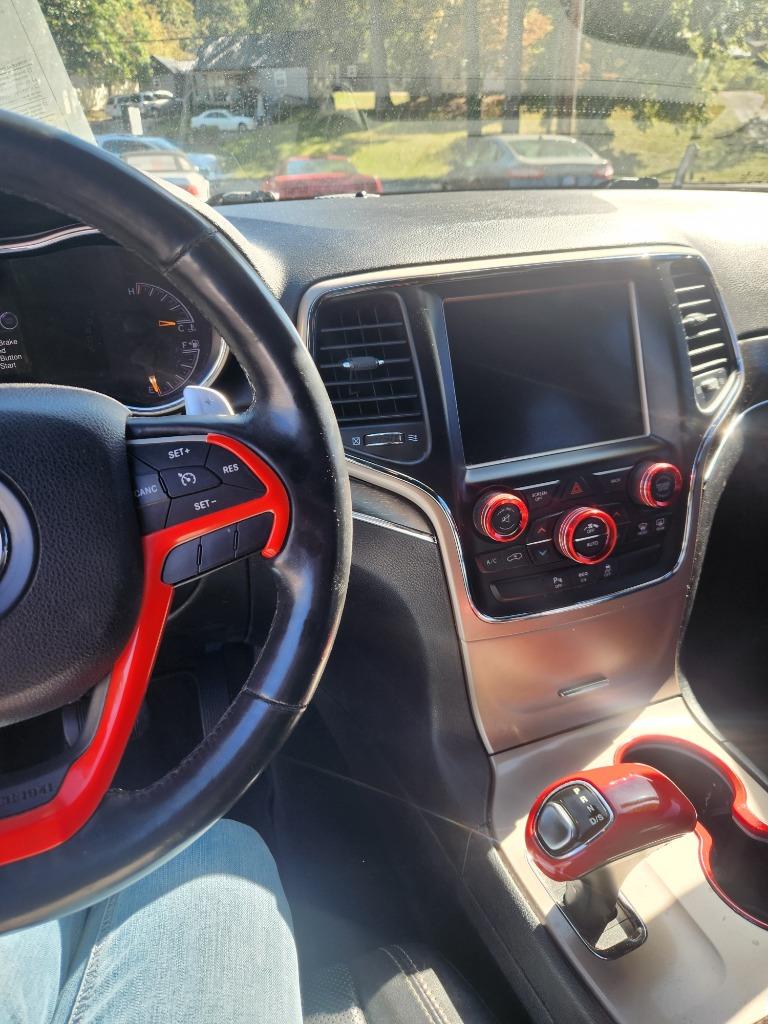2015 Jeep Cherokee - $9,995