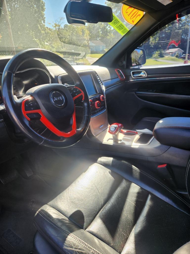 2015 Jeep Cherokee - $9,995