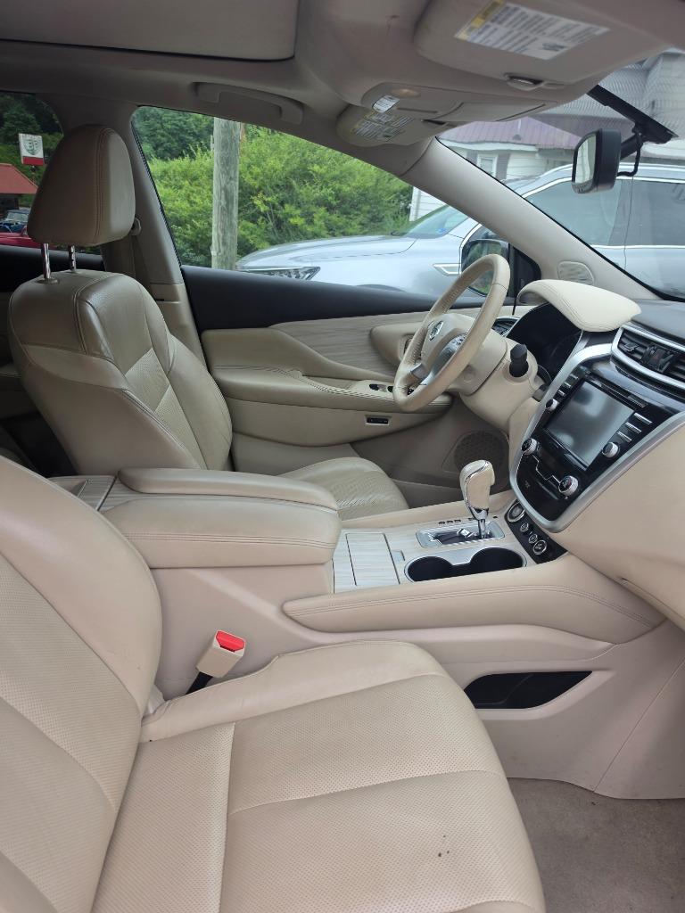 2015 Nissan Murano - $11,995