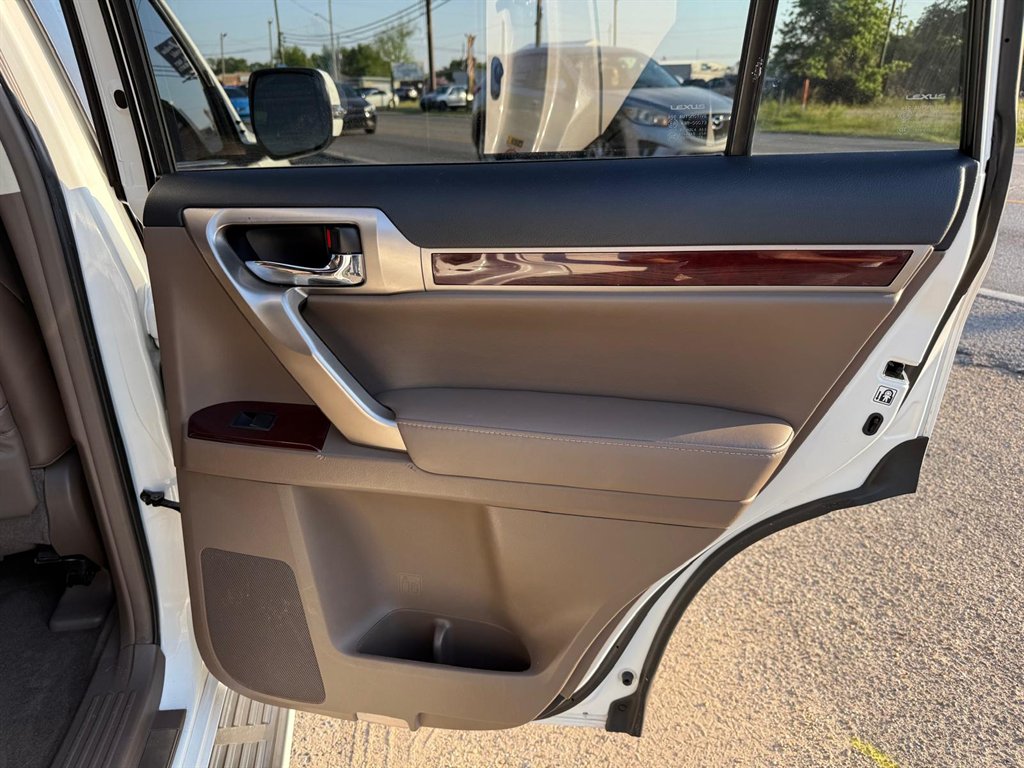 2015 Lexus GX 460 photo