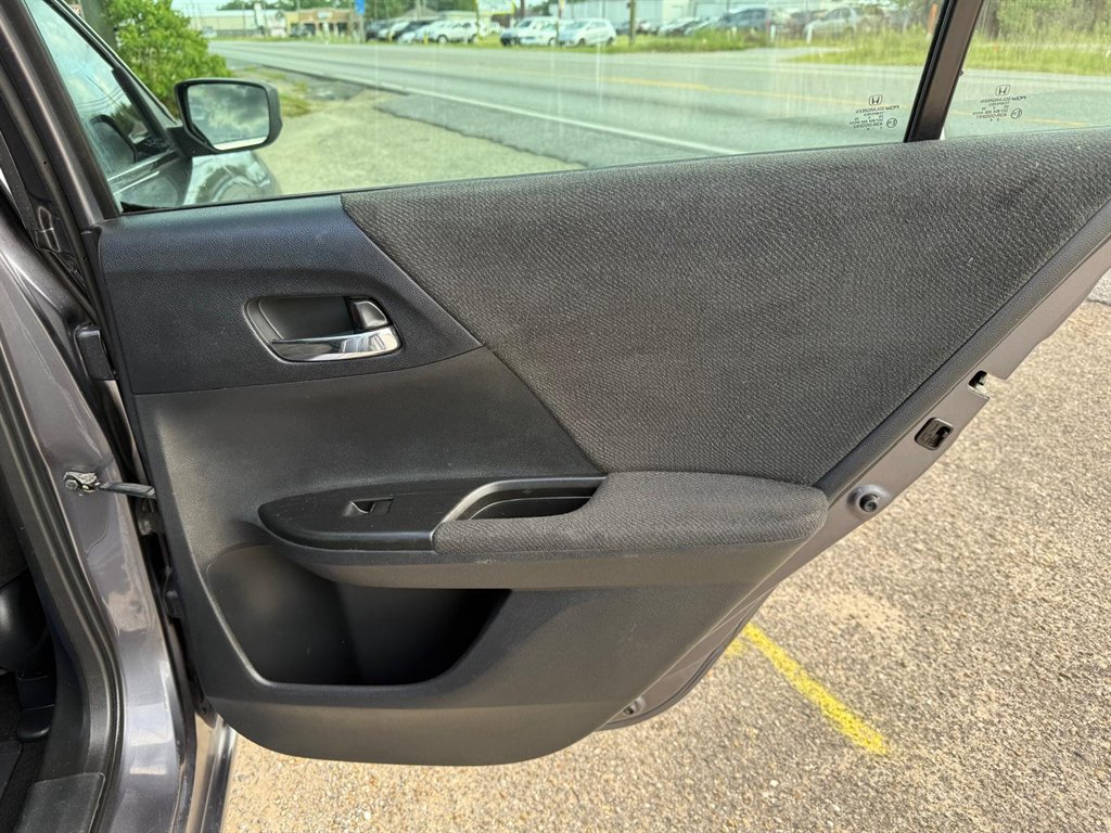 2013 Honda Accord LX photo