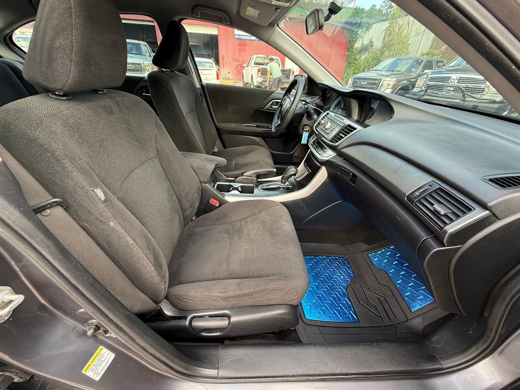 2013 Honda Accord LX photo