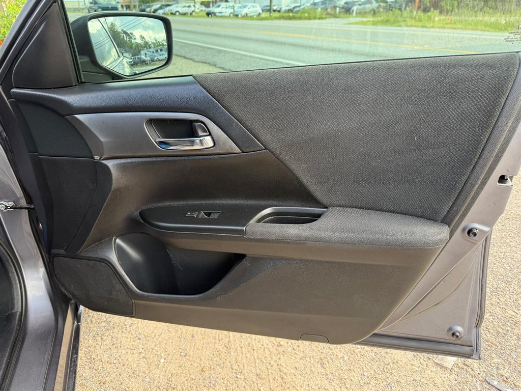 2013 Honda Accord LX photo