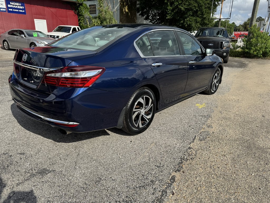 2017 Honda Accord LX photo