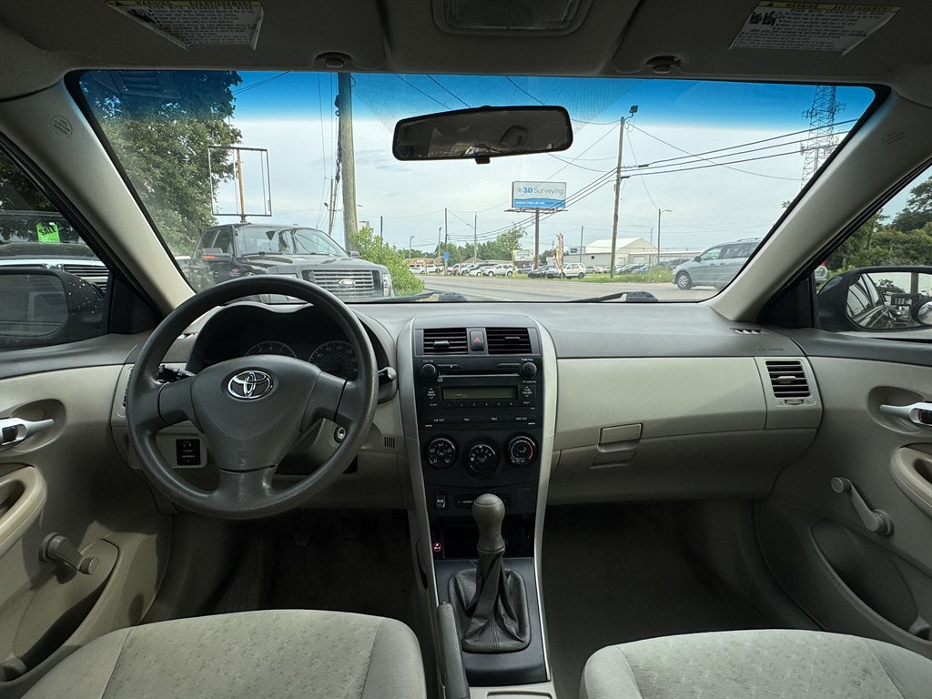 2009 Toyota Corolla photo